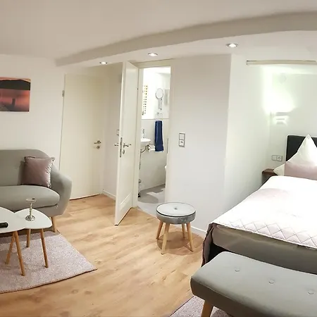 Guest house - West